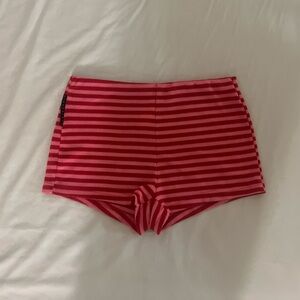 !SOLD! MISSGUIDED Striped Ribbed Knicker Shorts XS Color Red